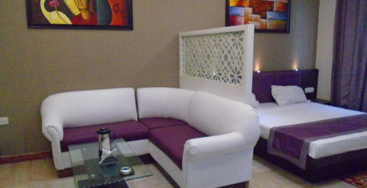 Hotel Bhawna Palace